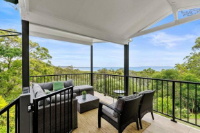 YARABIN - Luxury Home With Ocean Views